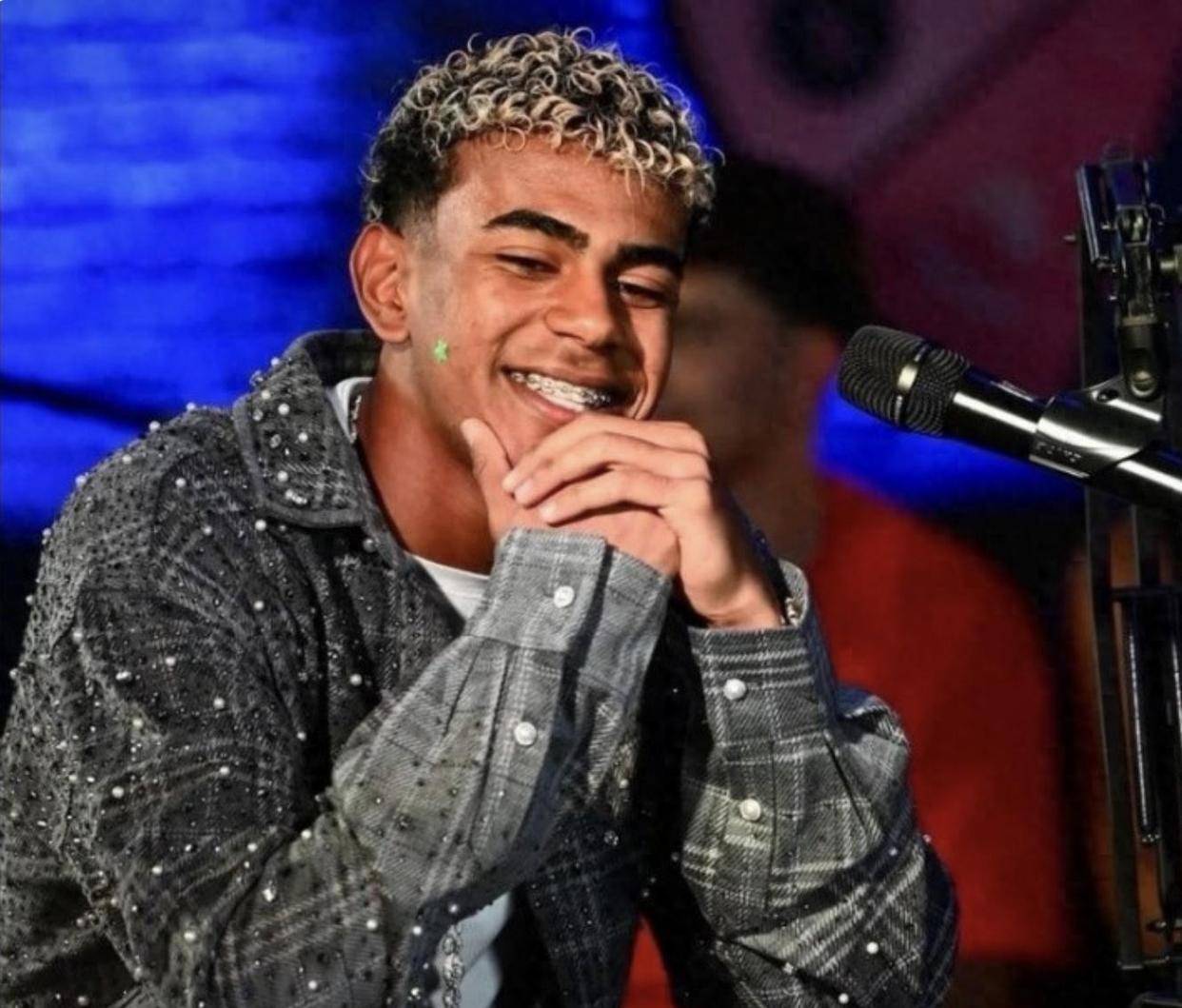 欧洲最神奇球队：提前7轮无缘联赛冠军！欧冠2-0，一只脚晋级4强